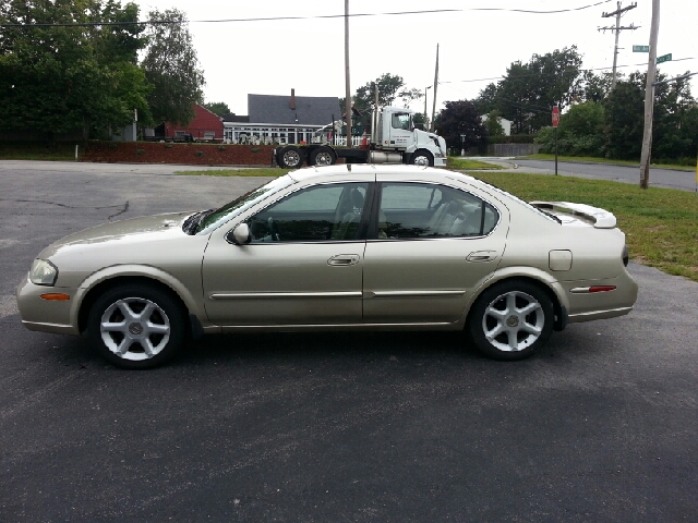 Nissan Maxima 2001 photo 2