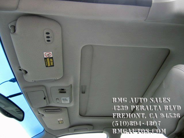 Nissan Maxima 2001 photo 12