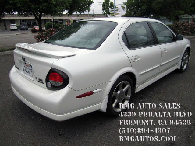 Nissan Maxima 2001 photo 17