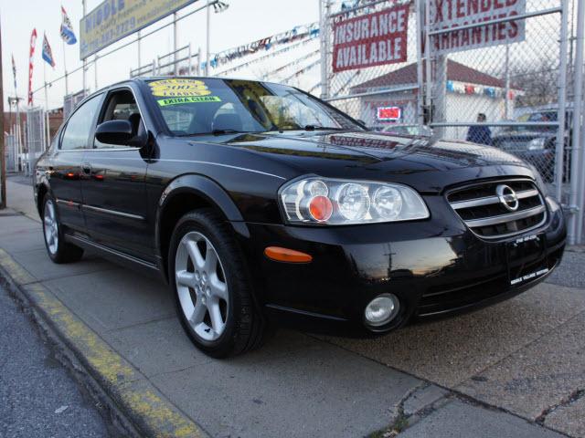 Nissan Maxima 2002 photo 2