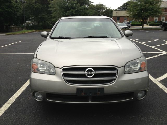 Nissan Maxima 2002 photo 2