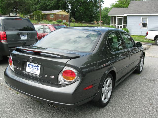 Nissan Maxima 2002 photo 1