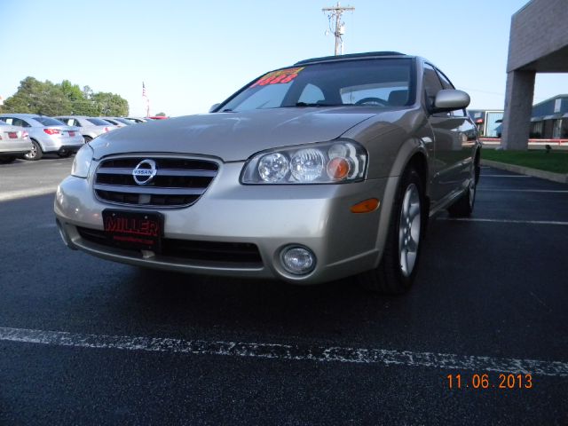 Nissan Maxima 2002 photo 1