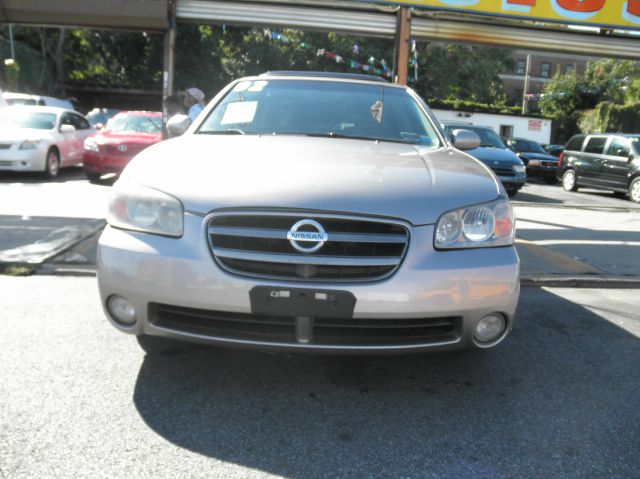 Nissan Maxima 2002 photo 1