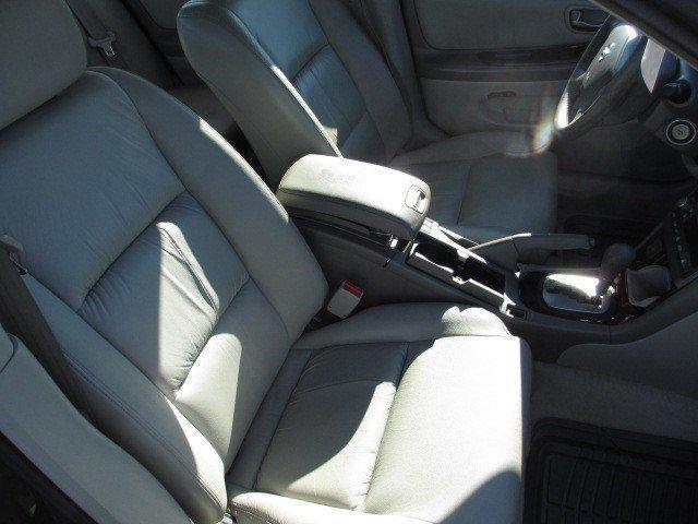 Nissan Maxima 2002 photo 3