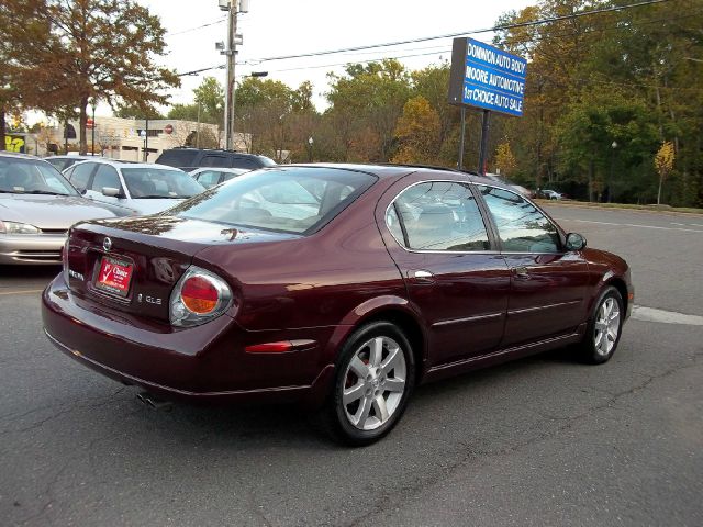 Nissan Maxima 2002 photo 1