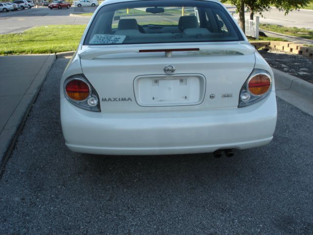 Nissan Maxima 2002 photo 4