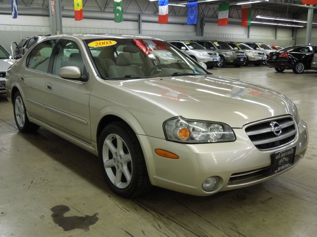 Nissan Maxima 2003 photo 2