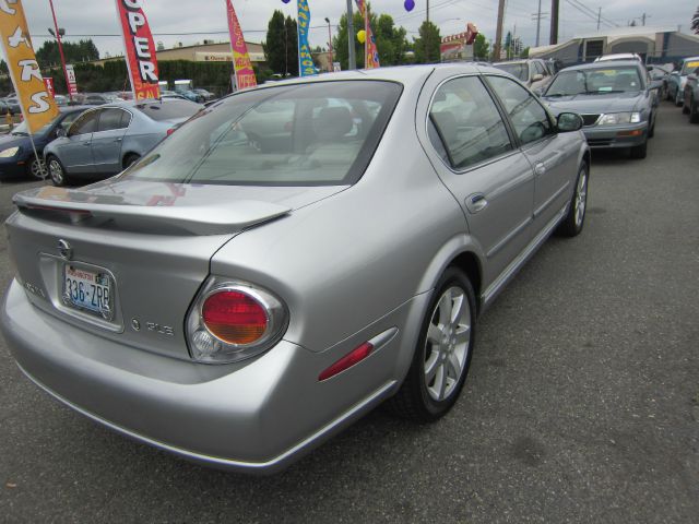 Nissan Maxima 2003 photo 2