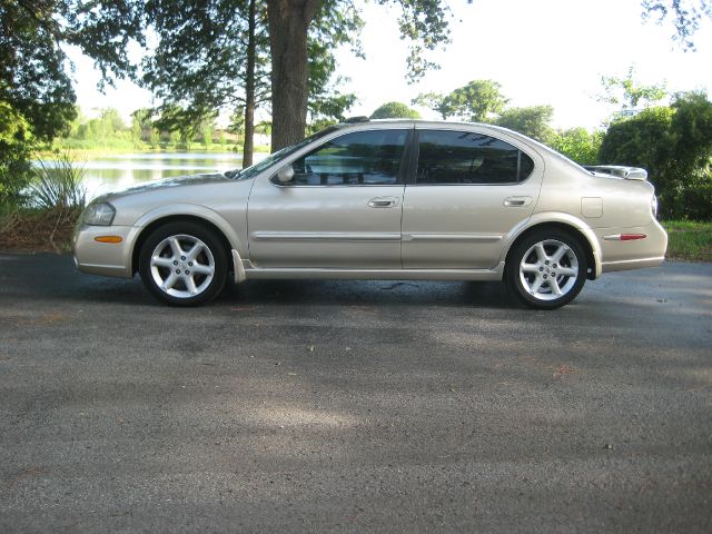 Nissan Maxima 2003 photo 1