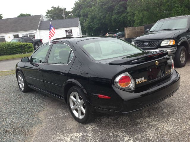 Nissan Maxima 2003 photo 2