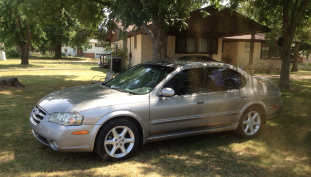 Nissan Maxima 2003 photo 2