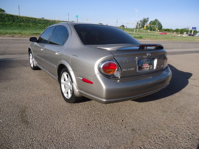 Nissan Maxima 2003 photo 17