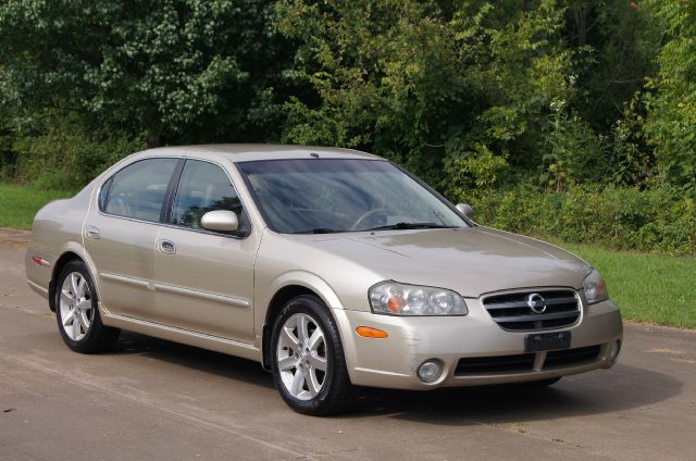 Nissan Maxima 3.0 Quattro Sedan