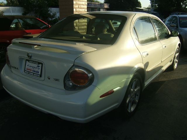 Nissan Maxima 2003 photo 1