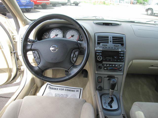 Nissan Maxima 2003 photo 11