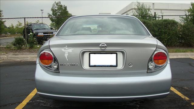 Nissan Maxima 2003 photo 2