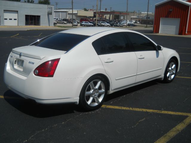 Nissan Maxima 2004 photo 4