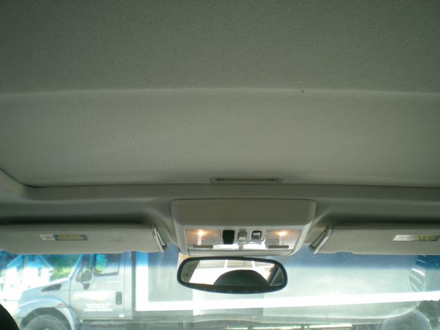 Nissan Maxima 2004 photo 15