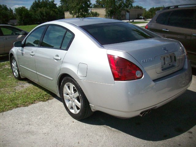 Nissan Maxima 2004 photo 2