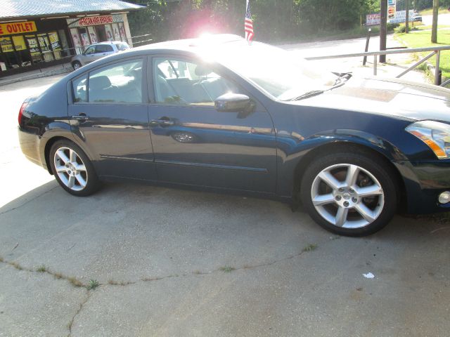 Nissan Maxima 2004 photo 2