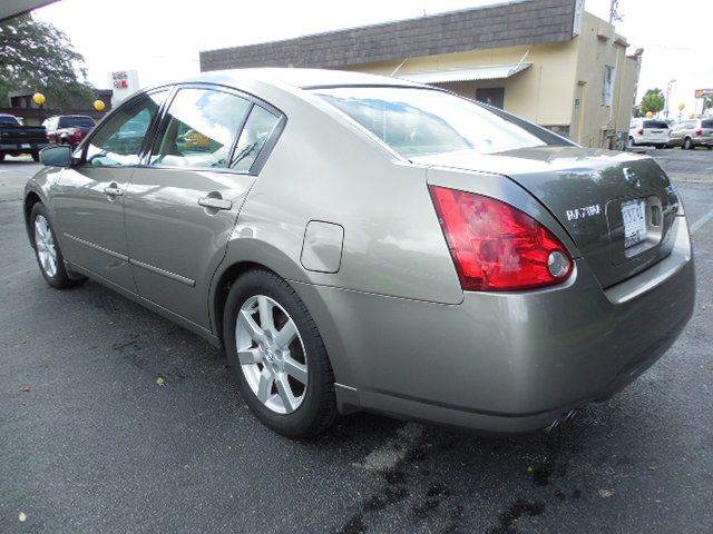 Nissan Maxima 2004 photo 18