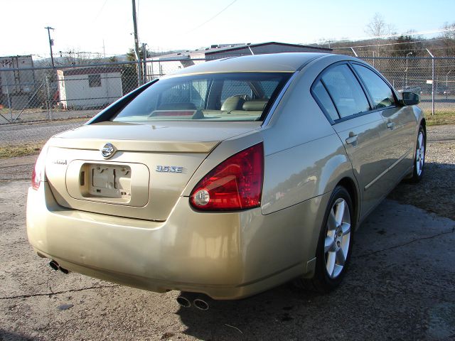 Nissan Maxima 2004 photo 2