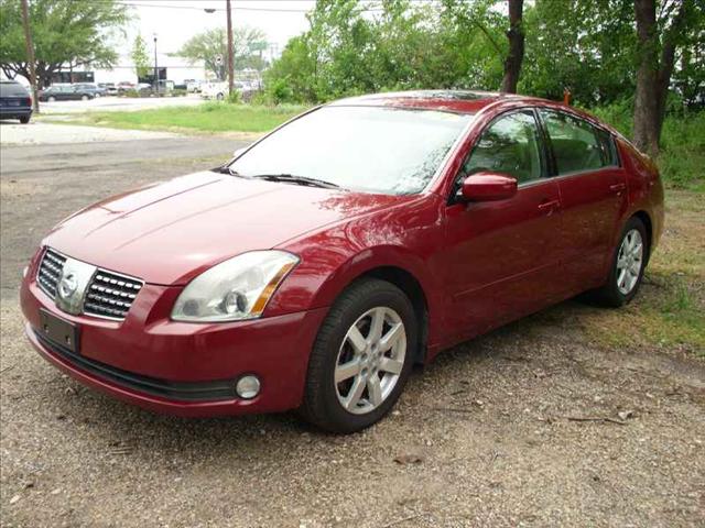 Nissan Maxima 2004 photo 2