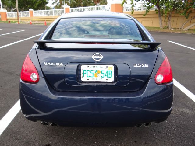 Nissan Maxima 2004 photo 1