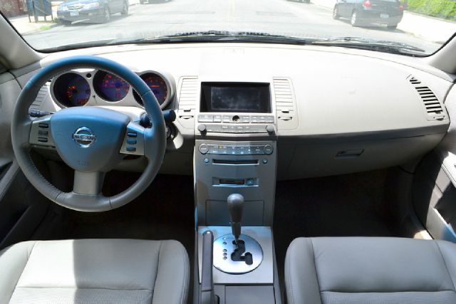 Nissan Maxima 2004 photo 10