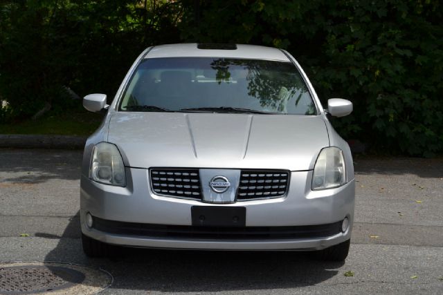 Nissan Maxima 2004 photo 18