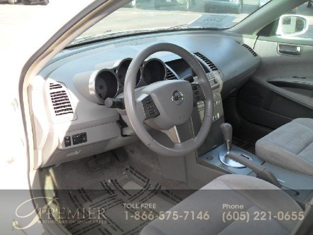 Nissan Maxima 2004 photo 2