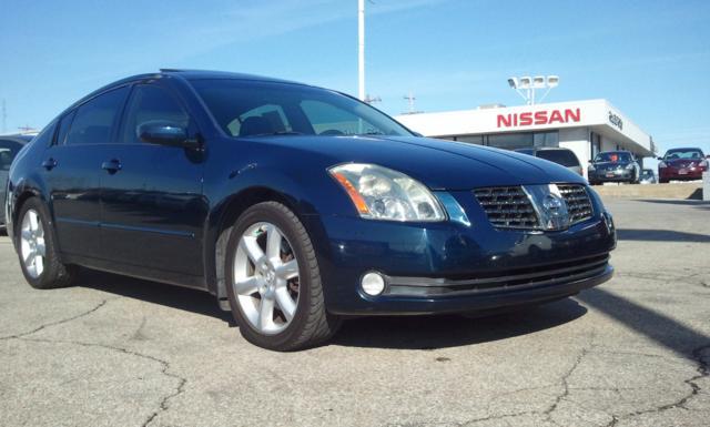 Nissan Maxima 2004 photo 1