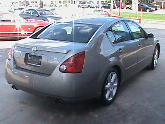 Nissan Maxima 2004 photo 4