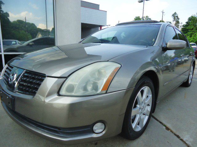 Nissan Maxima 2004 photo 1