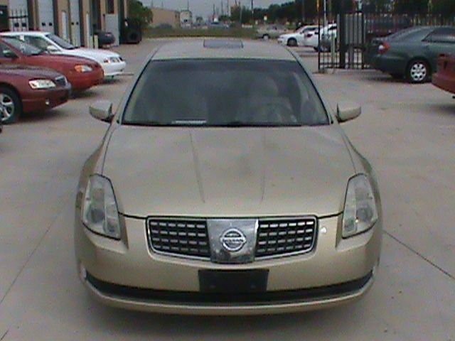 Nissan Maxima 2004 photo 2