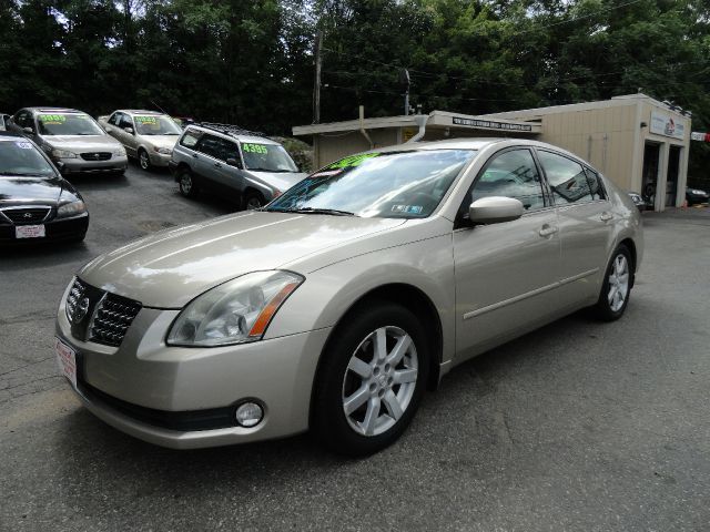 Nissan Maxima 2004 photo 2