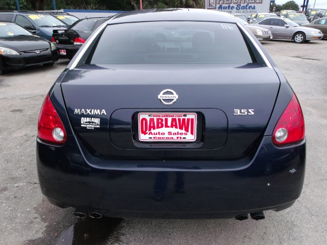 Nissan Maxima 2004 photo 2