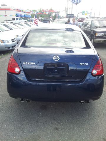 Nissan Maxima Unknown Sedan