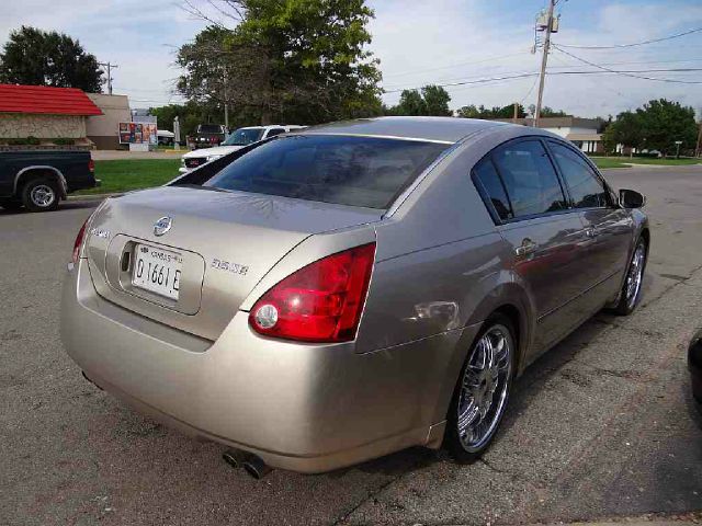 Nissan Maxima 2004 photo 3