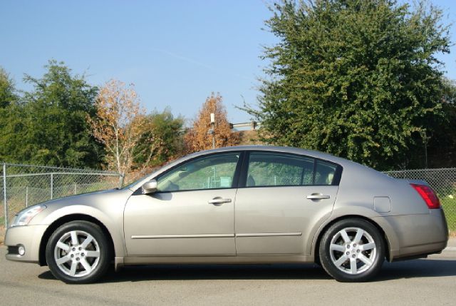 Nissan Maxima 2004 photo 4