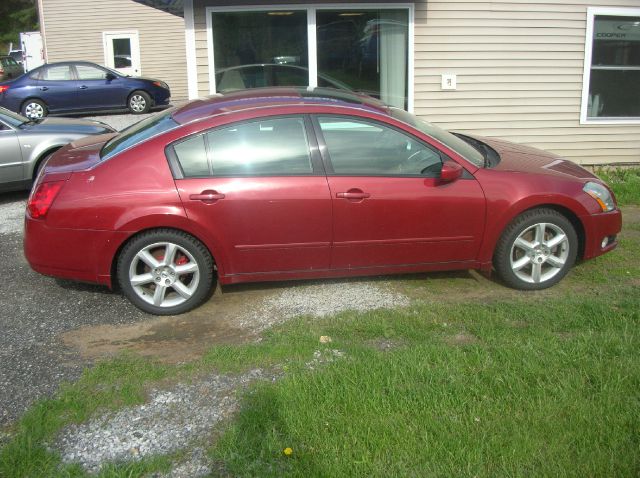 Nissan Maxima 2004 photo 1