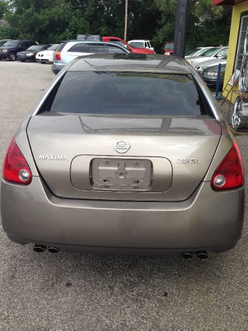 Nissan Maxima 2004 photo 1