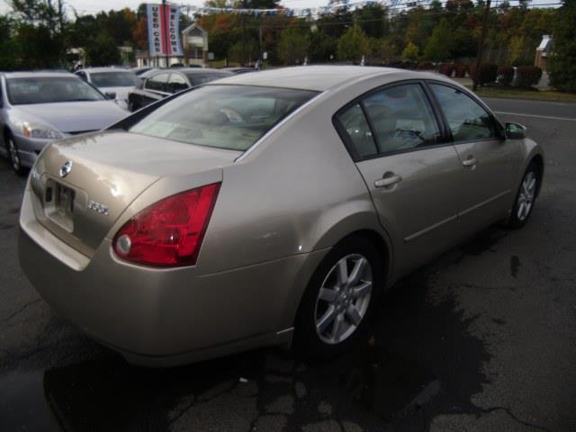 Nissan Maxima 2004 photo 4