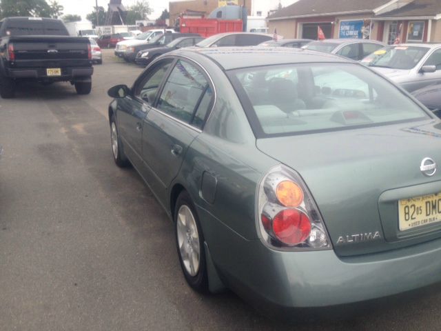 Nissan Maxima Unknown Sedan