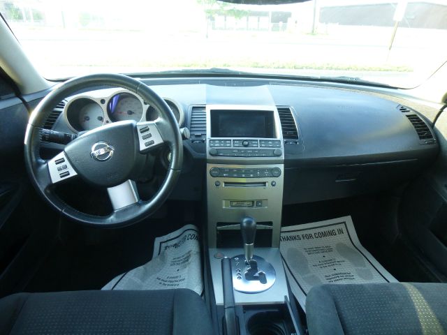 Nissan Maxima 2004 photo 10