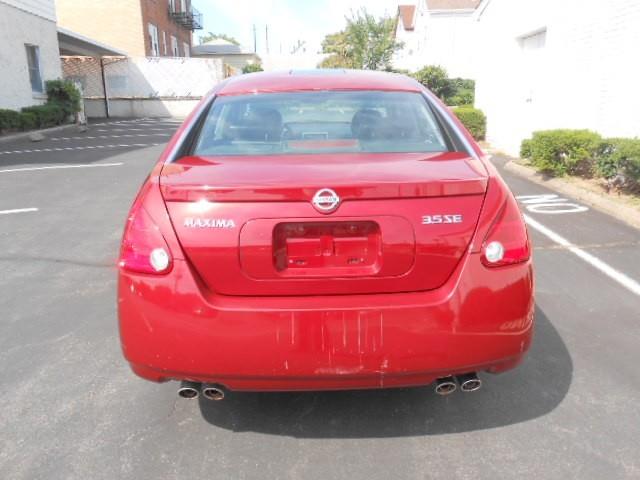 Nissan Maxima 2004 photo 0