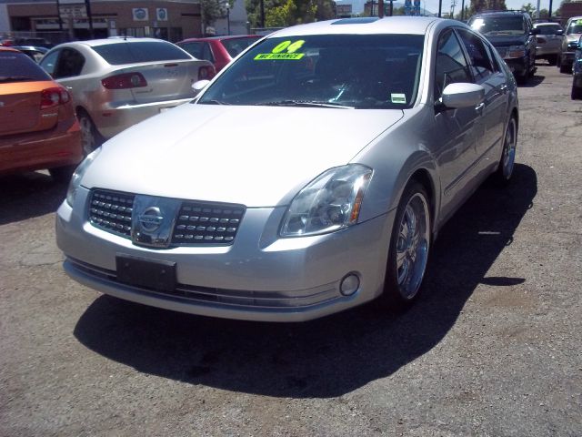 Nissan Maxima 2004 photo 16