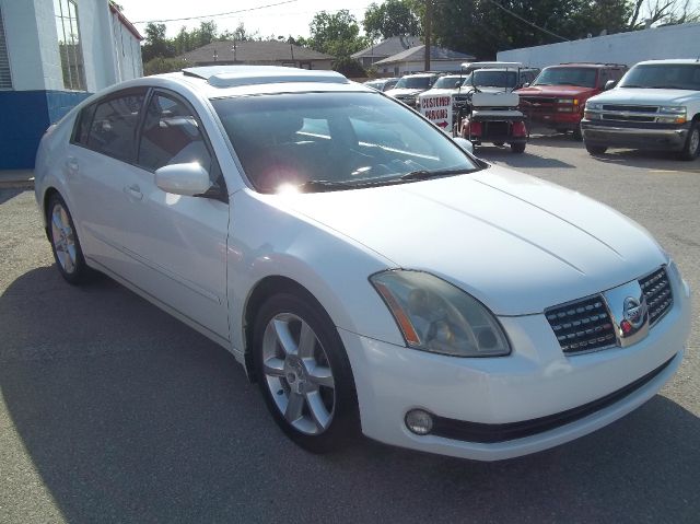 Nissan Maxima 2004 photo 2