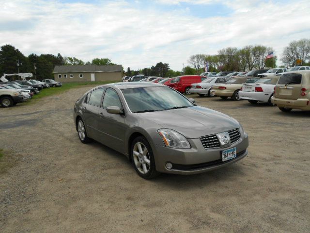 Nissan Maxima 2004 photo 1